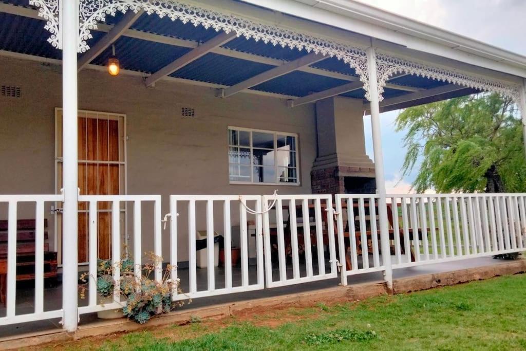 Meshlynn Farm Cottage Thendele Luaran gambar